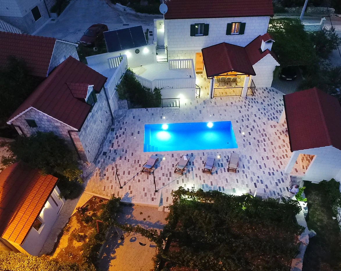 Villa Image 1